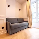 Austerlitz & Bastille\'S Home